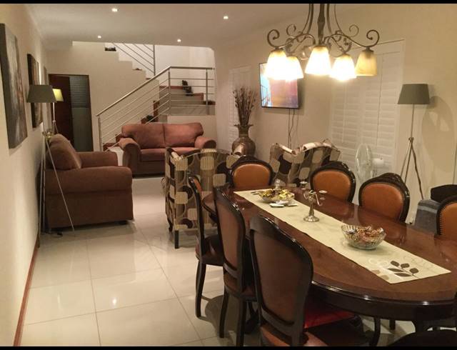 4 BEDROOM TOWNHOUSE FOR SALE IN VANDERBIJLPARK SE 3